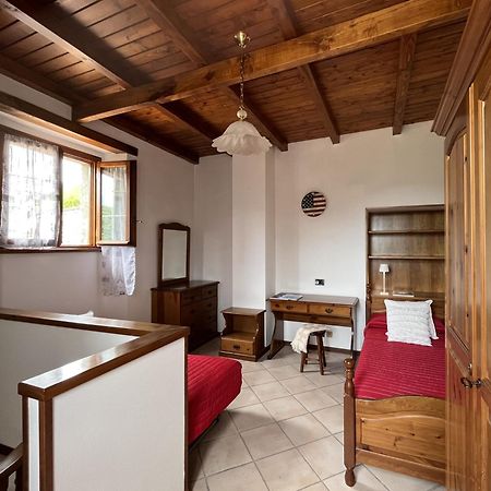 Appartamento Rita Asso Bagian luar foto