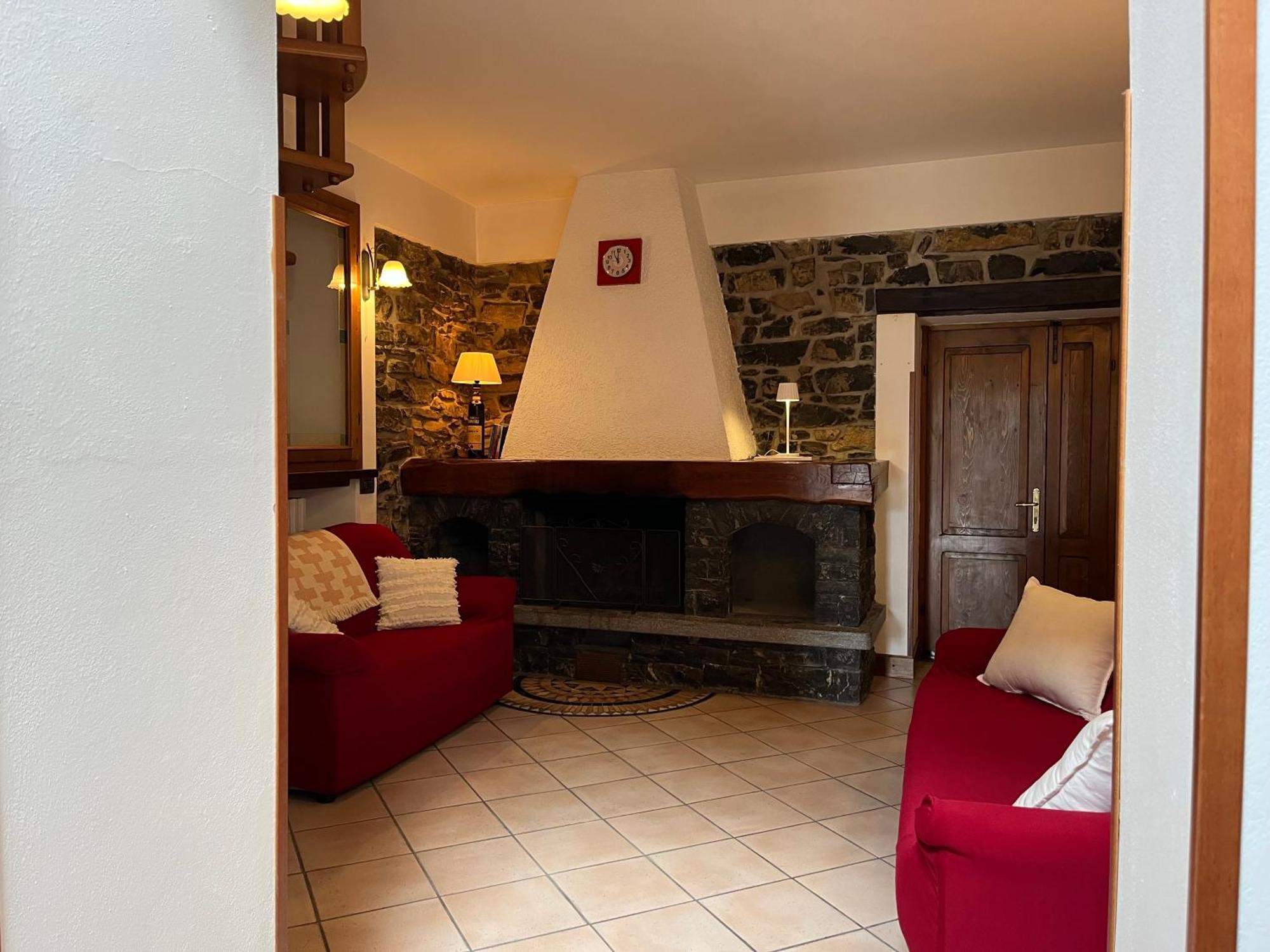 Appartamento Rita Asso Bagian luar foto